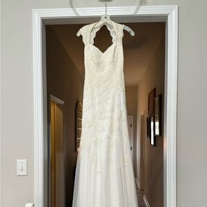 Wedding gown